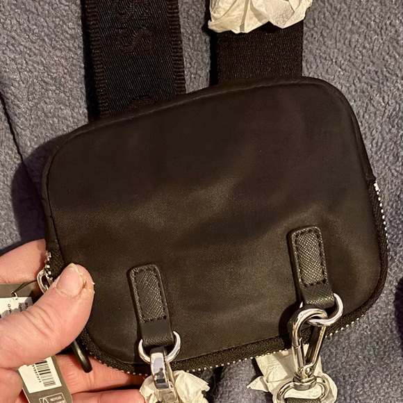 GUESS Black Belt Bag for Men - Picture 3 of 4